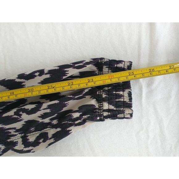 LULULEMON Women's Willpower 1/2 Zip Windbreaker Hooded Jacket Ikat Size 0/2? EUC - Picture 11 of 11